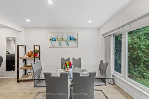 2816 Constable Rd, Mississauga, ON L5J 1W7