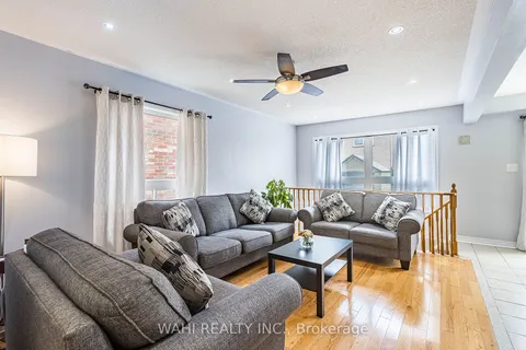 12 Tanglemere Cres, Brampton, ON L7A 1R7