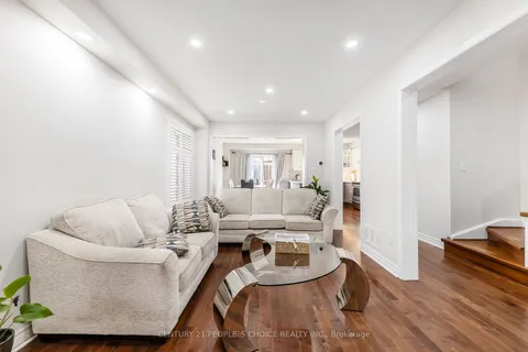247 Featherstone Rd, Milton, ON L9T 7C3
