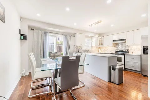 247 Featherstone Rd, Milton, ON L9T 7C3