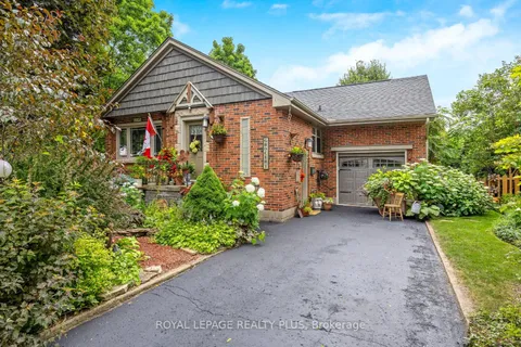 62 Nelson Crt, Halton Hills, ON L7J 1A6