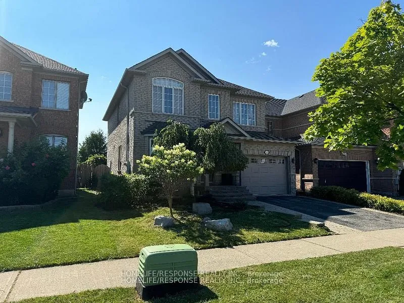3254 McDowell Dr, Mississauga, ON L5M 6S4