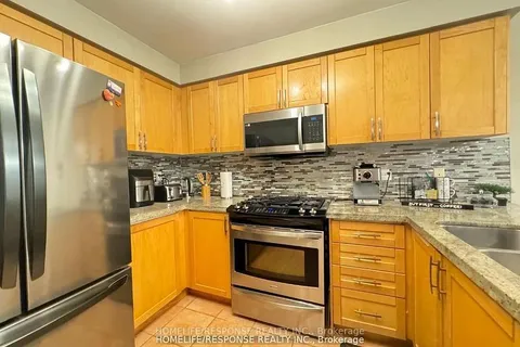 3254 McDowell Dr, Mississauga, ON L5M 6S4