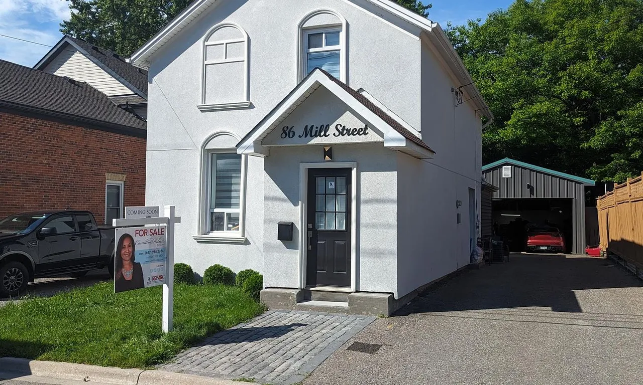 86 Mill St, Orangeville, ON L9W 2M7