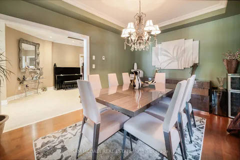 35 Hanton Cres, Caledon, ON L7E 2M3
