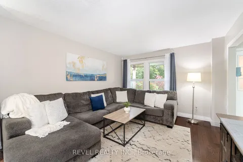 466 Woodlawn Cres, Milton, ON L9T 4T5