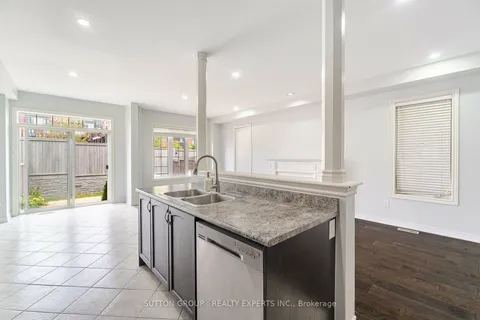 6 Dufay Rd, Brampton, ON L7A 0B5