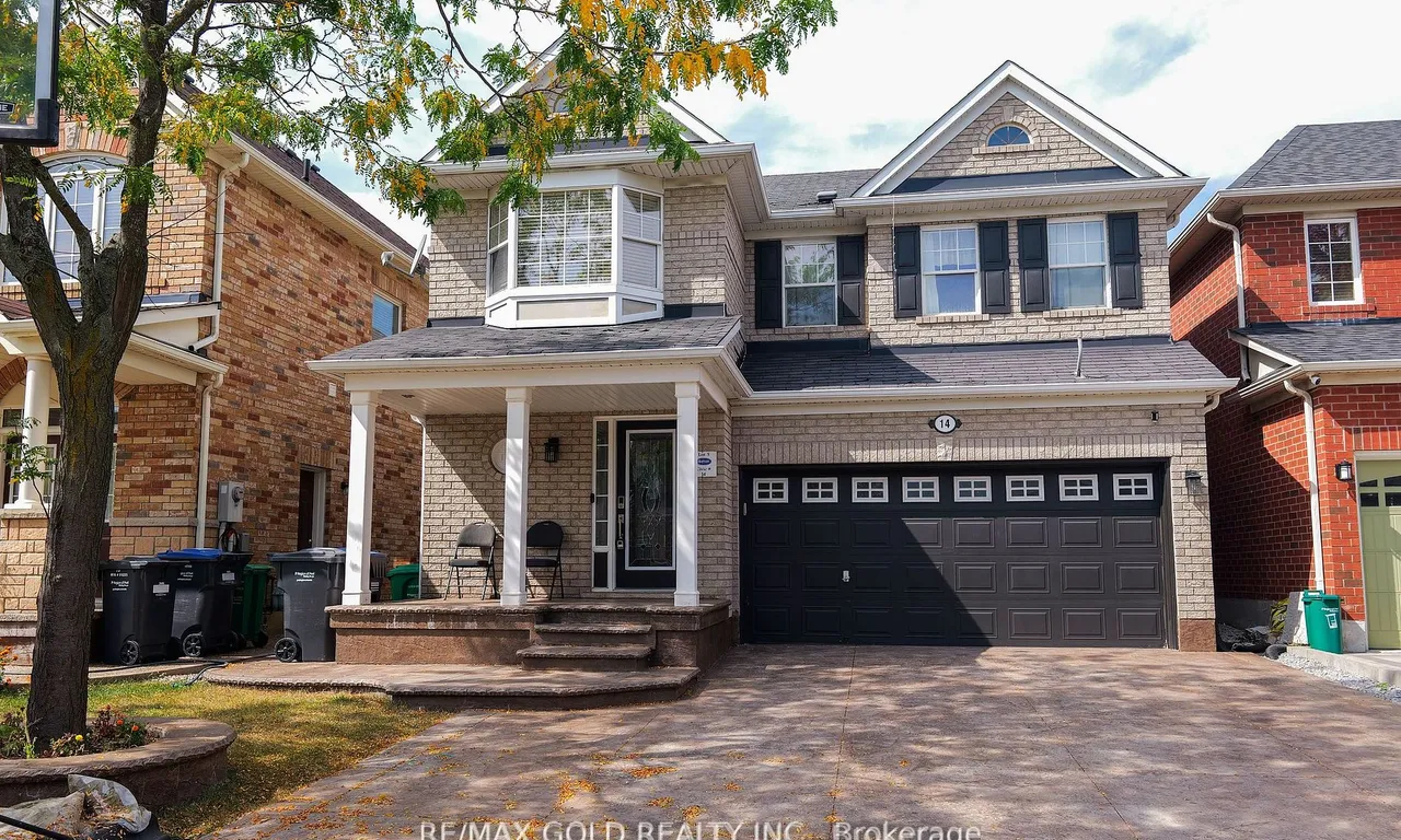 14 Coachlight Cres, Brampton, ON L6P 2Y6