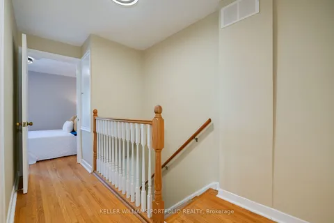 20 Skylark Rd, Toronto, ON M6S 4M4