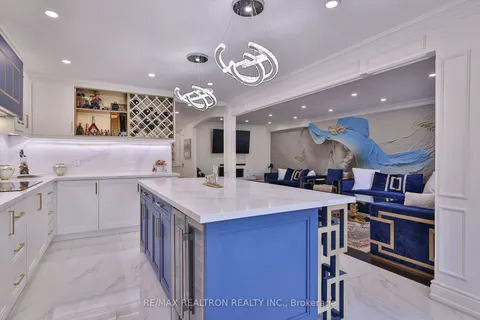 22 Butlers Crt, Brampton, ON L6Y 3T7