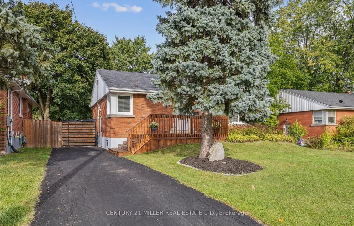 1311 Tyrrell Rd, Burlington, ON L7P 2S3