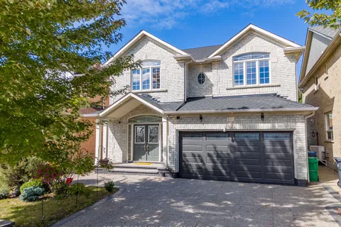 460 Father Tobin Rd, Brampton, ON L6R 0S2