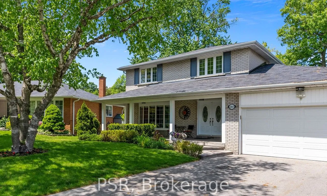 2063 Family Cres, Mississauga, ON L4X 1G7