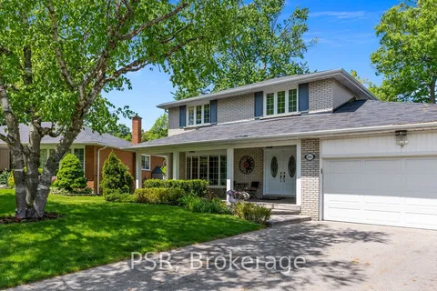 2063 Family Cres, Mississauga, ON L4X 1G7