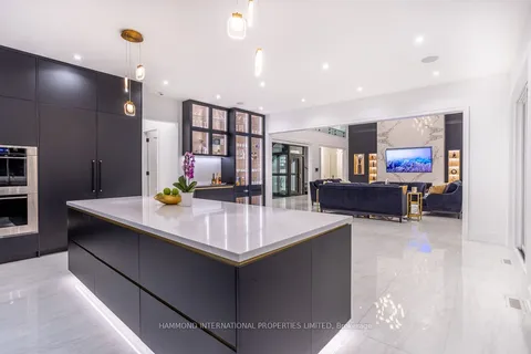 1258 Indian Rd, Mississauga, ON L5H 1S1