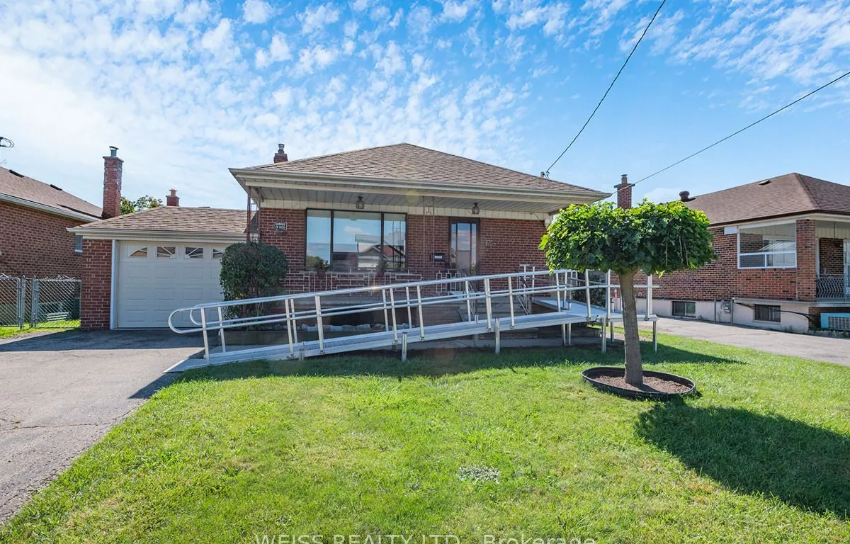 79 Cuffley Cres, Toronto, ON M3K 1X6