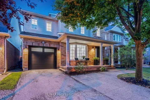 2208 Kenneth Cres, Burlington, ON L7L 6T4