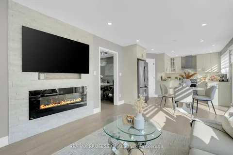 2208 Kenneth Cres, Burlington, ON L7L 6T4