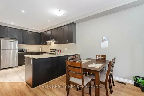 25 Fruitvale Circ, Brampton, ON L7A 5B8