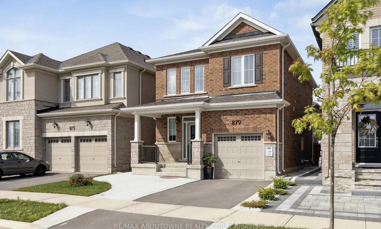 879 Hickory Cres, Milton, ON L9E 1P4