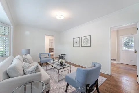 1341 Everall Rd, Mississauga, ON L5J 3L6