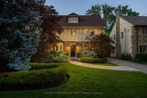 95 The Kingsway, Toronto, ON M8X 2T6