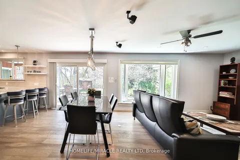 17 RidgeHill Dr, Brampton, ON L6Y 2C3