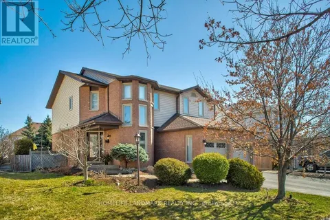 2151 Marc Lane, Burlington, ON L7M 3W6