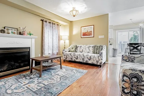 1123 Houston Dr, Milton, ON L9T 6E8