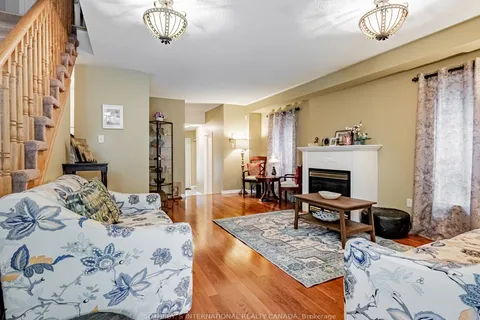 1123 Houston Dr, Milton, ON L9T 6E8