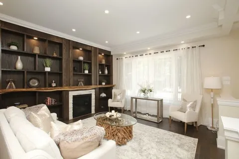 375 Arden Cres, Burlington, ON L7L 2A7