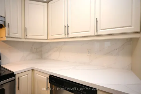 689 Laking Terr, Milton, ON L9T 9J2