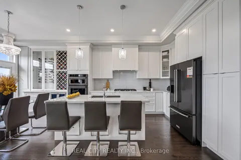 405 Parent Pl, Milton, ON L9T 7K6