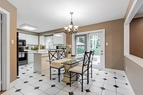 3655 Loyalist Dr, Mississauga, ON L5L 4T6