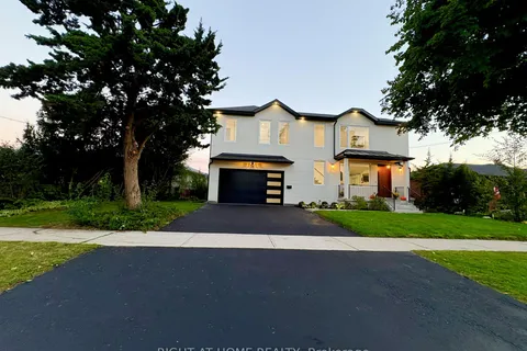 76 Dalegrove Cres, Toronto, ON M9B 6A9