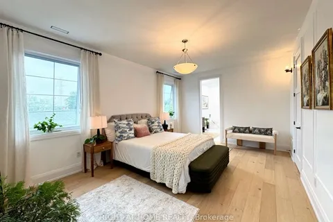 76 Dalegrove Cres, Toronto, ON M9B 6A9