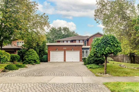 1246 Saginaw Cres, Mississauga, ON L5H 3W6