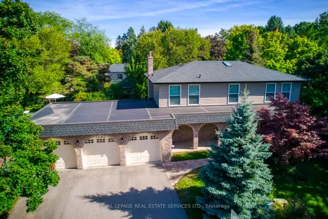1460 Caulder Dr, Oakville, ON L6J 5S9