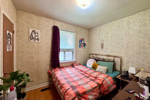 101 Alhart Dr, Toronto, ON M9V 2N6