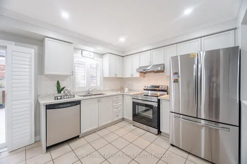 144 Tiller Tr, Brampton, ON L6X 4S8