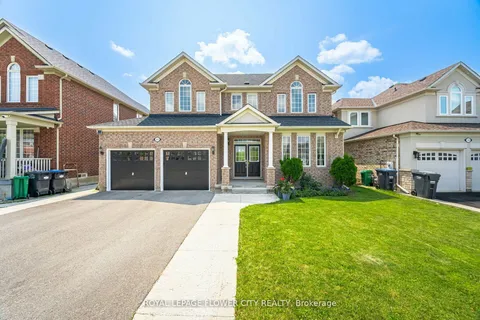 111 Bayridge Dr, Brampton, ON L6P 2N7
