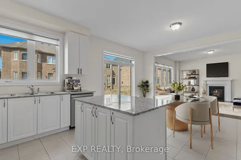 71 Royal Fern Cres, Caledon, ON L7C 4H1