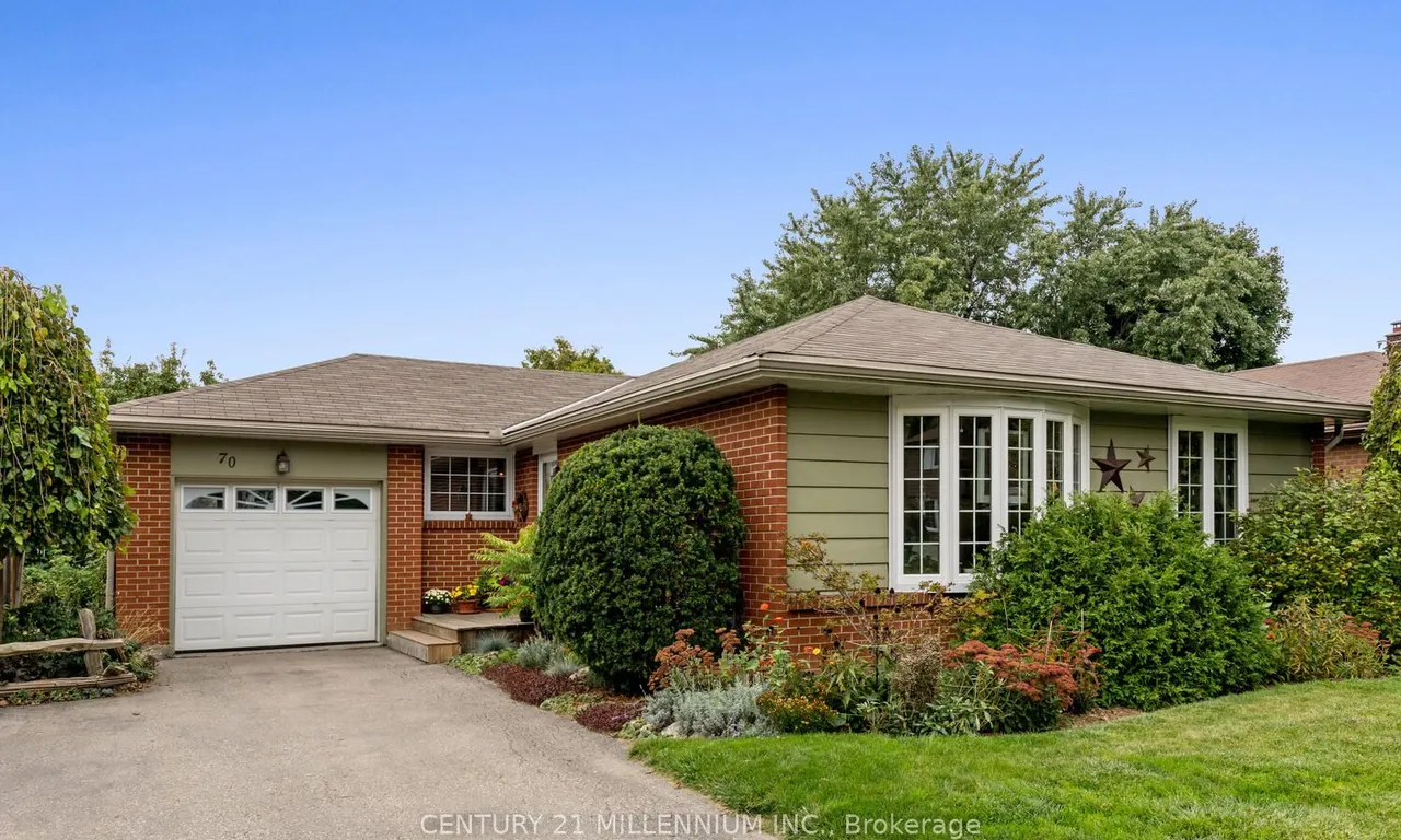 70 Dorchester Dr, Brampton, ON L6T 3E4