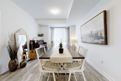 1330 Kaniv St, Oakville, ON L6M 5R3