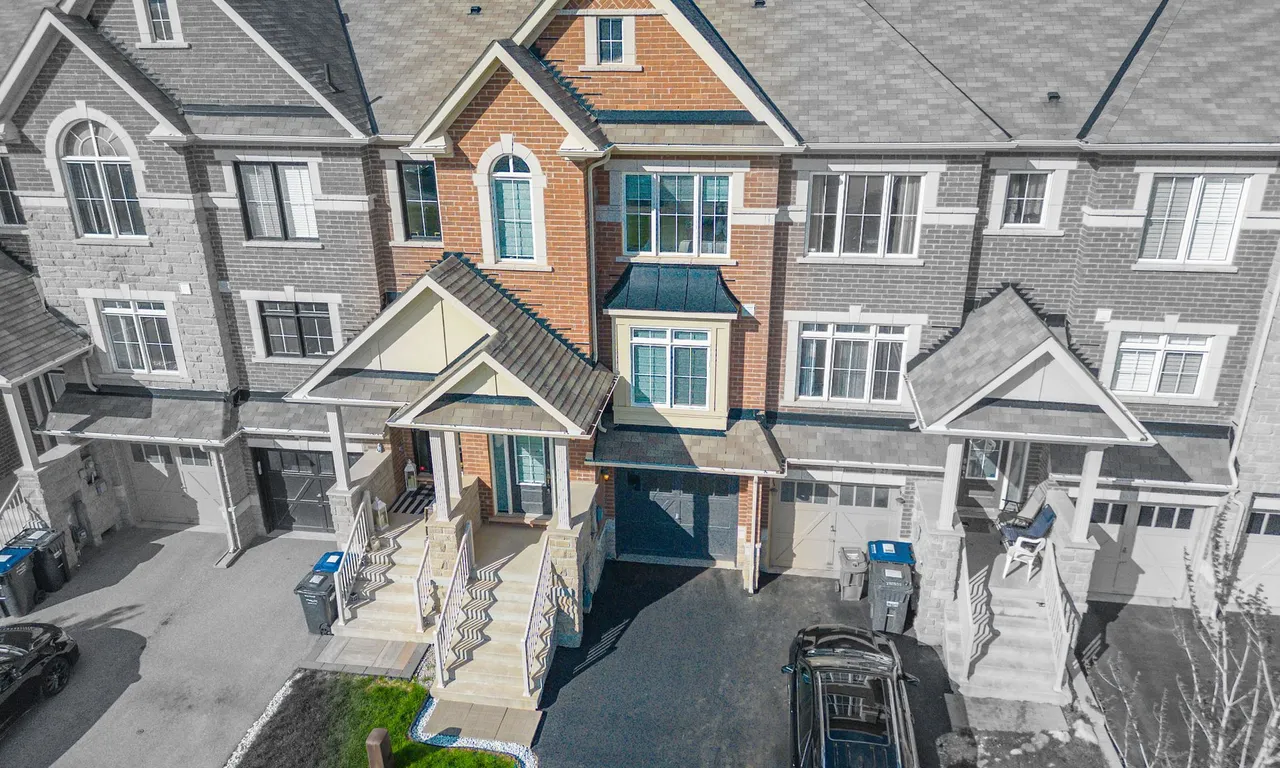 29 Rockman Cres, Brampton, ON L7A 0B5