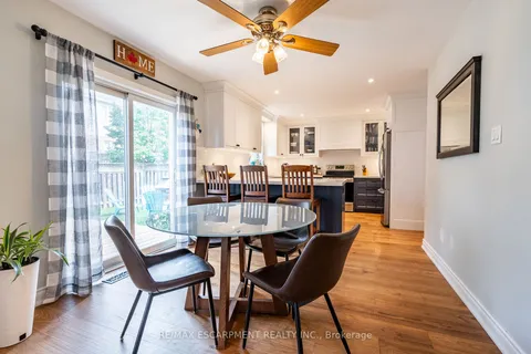 2405 Orchard Rd, Burlington, ON L7L 6X8