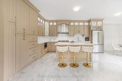 54 Moorcroft Pl, Brampton, ON L6P 4P7