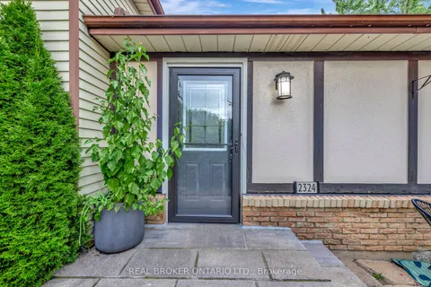 2324 Coldstream Dr, Burlington, ON L7P 3T3