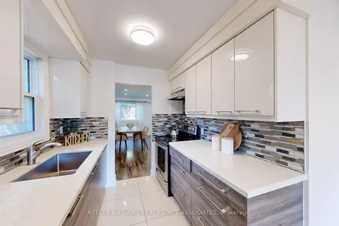 11 Abell Dr, Brampton, ON L6V 2V9