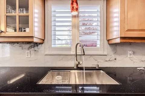 23 Jaffa Dr, Brampton, ON L6S 4C7